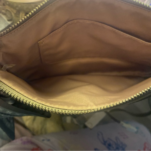 Coach Madison Leather East West Swing Back Crossbody Purse Slim Olive Green - Picture 3 of 6